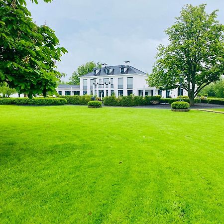 Landhuis Logan Landing Rilland Exterior foto